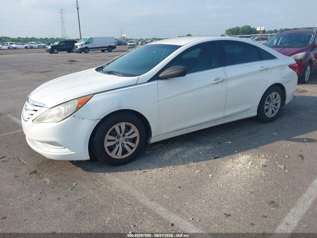 45267568 :رقم المزاد ، 5NPEB4AC8DH519614 vin ، 2013 Hyundai Sonata Gls مزاد بيع