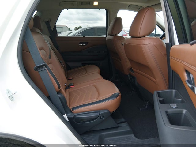Продажа на аукционе авто 2024 Nissan Pathfinder Platinum 4wd, vin: 5N1DR3DJ9RC220076, номер лота: 45267579