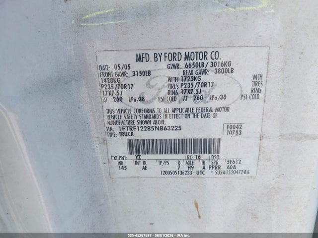 45267597 :رقم المزاد ، 1FTRF12285NB63225 vin ، 2005 Ford F-150 Stx/xl/xlt مزاد بيع