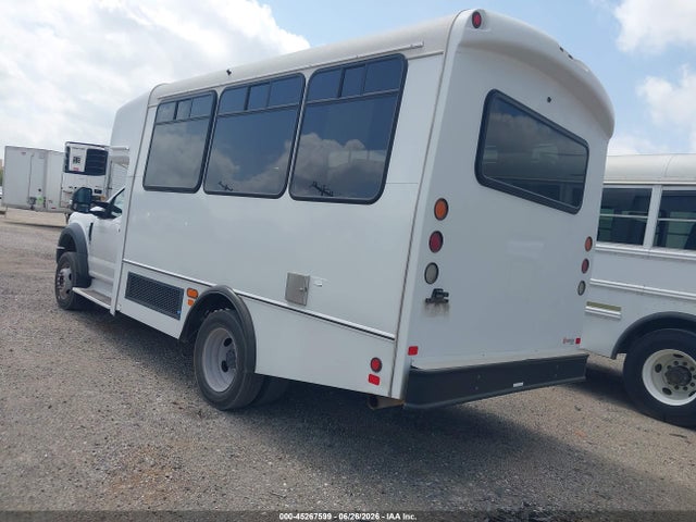 Ford F-450 Chassis Xl 2017 1FDAF4GY2HEE59269 Image 3