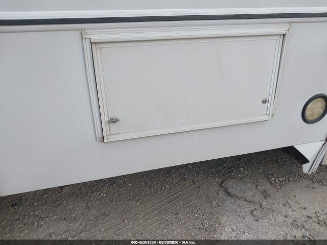 Ford F-450 Chassis Xl 2017 1FDAF4GY2HEE59269 Image 14