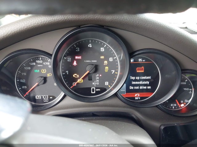 45267607 :رقم المزاد ، WP0AA2A70GL004289 vin ، 2016 Porsche Panamera 4 مزاد بيع