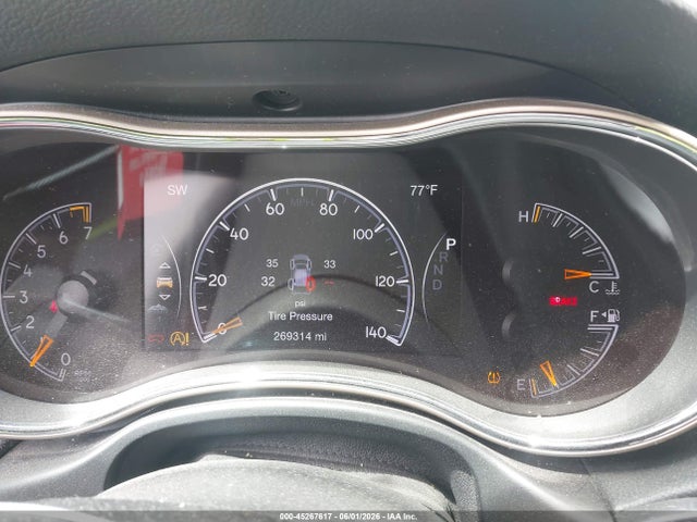 2016 Jeep Grand Cherokee Limited მანქანა იყიდება აუქციონზე, vin: 1C4RJFBG3GC303798, აუქციონის ნომერი: 45267617