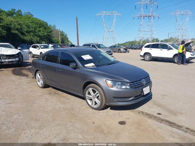 2014 1VWBN7A30EC106768 main image