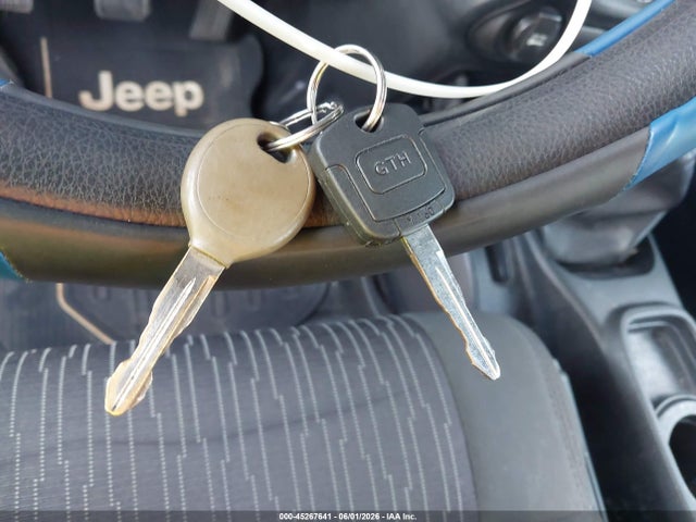 45267641 :رقم المزاد ، 1J4BA3H14BL532206 vin ، 2011 Jeep Wrangler Unlimited Sport مزاد بيع