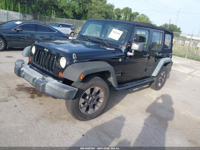 45267641 :رقم المزاد ، 1J4BA3H14BL532206 vin ، 2011 Jeep Wrangler Unlimited Sport مزاد بيع