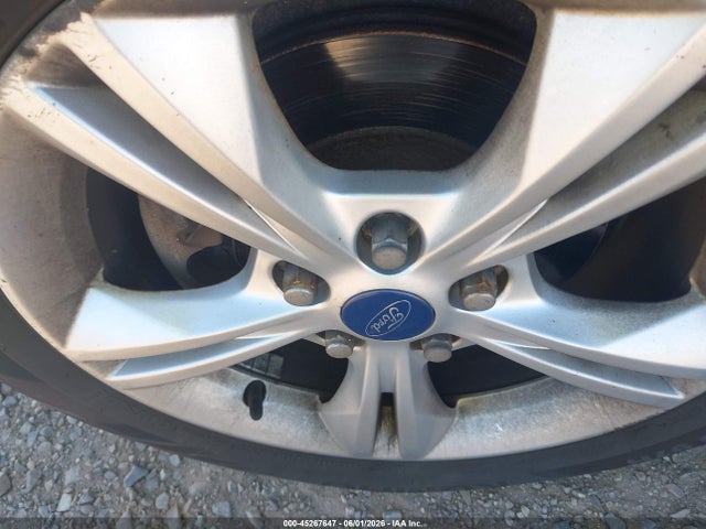 2012 Ford Focus Se მანქანა იყიდება აუქციონზე, vin: 1FAHP3F25CL412917, აუქციონის ნომერი: 45267647