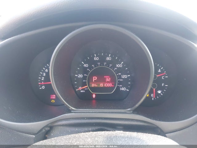 45267649 :رقم المزاد ، KNDJP3A51E7018775 vin ، 2014 Kia Soul + مزاد بيع