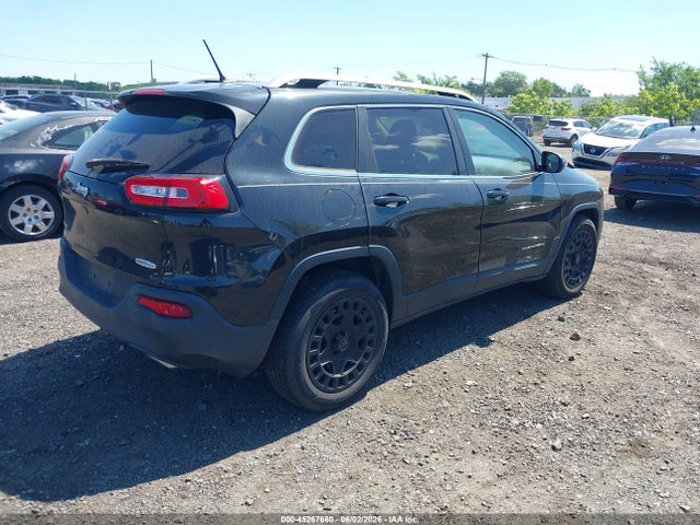 Продажа на аукционе авто 2015 Jeep Cherokee Latitude, vin: 1C4PJMCS5FW686736, номер лота: 45267660