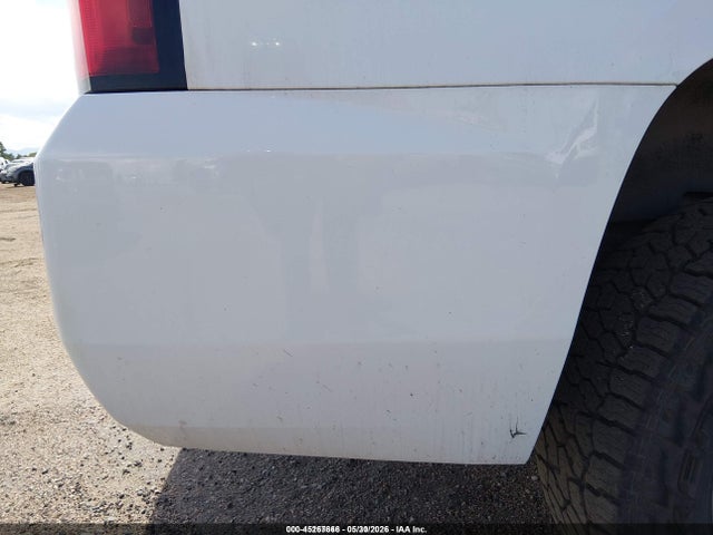 Chevrolet Tahoe Ls 2019 1GNSKAEC2KR101090 Image 12