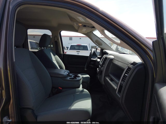 45267685 :رقم المزاد ، 1C6RR7FG6LS158935 vin ، 2020 Ram 1500 Classic Tradesman  4x4 6'4 Box مزاد بيع