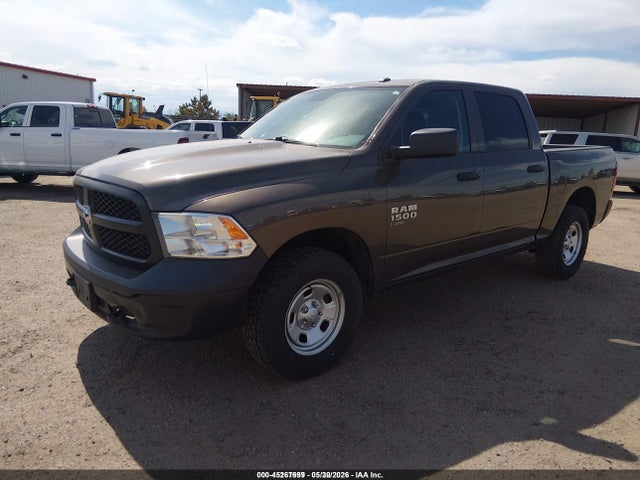 2021 Ram 1500 Classic Tradesman  4x4 5'7 Box მანქანა იყიდება აუქციონზე, vin: 3C6RR7KG9MG664032, აუქციონის ნომერი: 45267699
