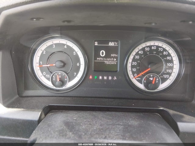 2021 Ram 1500 Classic Tradesman  4x4 5'7 Box მანქანა იყიდება აუქციონზე, vin: 3C6RR7KG9MG664032, აუქციონის ნომერი: 45267699