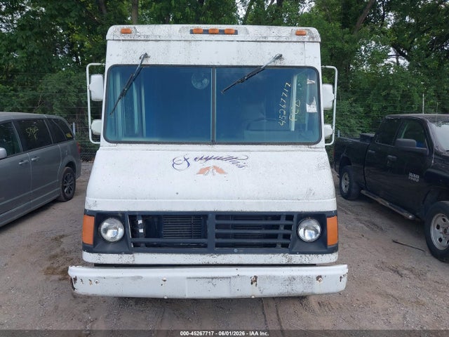 45267717 :رقم المزاد ، 1GBHP32R3T3314972 vin ، 1996 Chevrolet P30 مزاد بيع