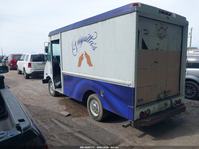45267717 :رقم المزاد ، 1GBHP32R3T3314972 vin ، 1996 Chevrolet P30 مزاد بيع