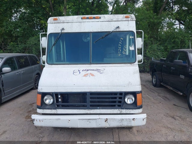 45267717 :رقم المزاد ، 1GBHP32R3T3314972 vin ، 1996 Chevrolet P30 مزاد بيع
