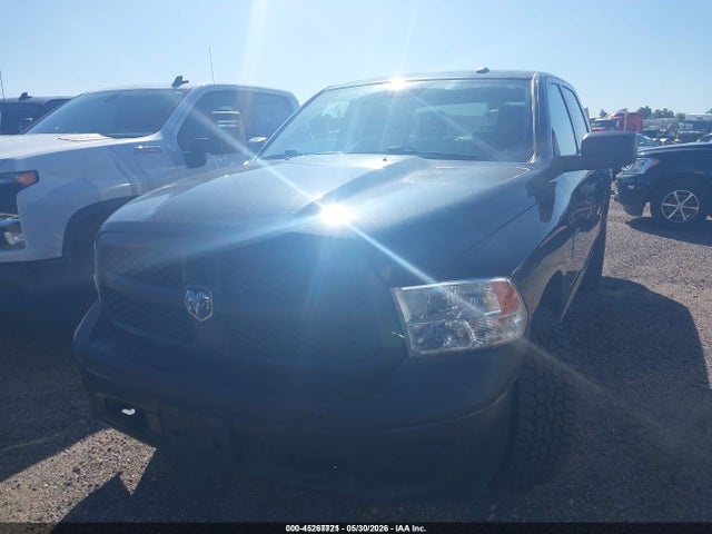 45267721 :رقم المزاد ، 3C6RR7KG7MG684912 vin ، 2021 Ram 1500 Classic Tradesman  4x4 5'7 Box مزاد بيع