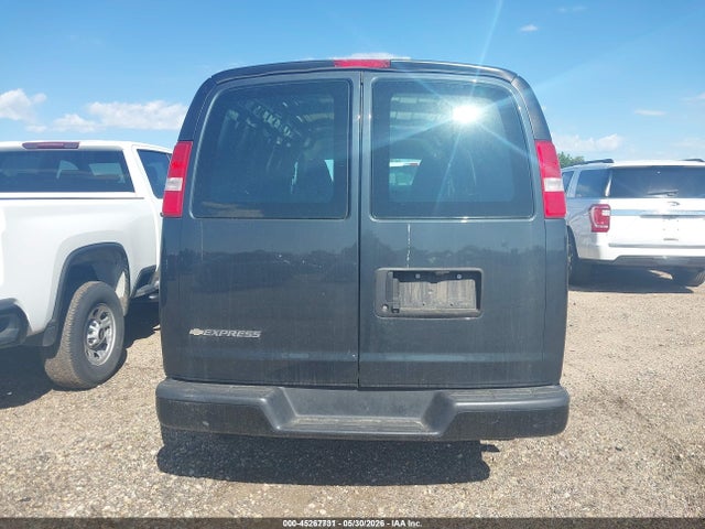 1GCWGAFG1J1241660 Chevrolet Express 2500 Work Van