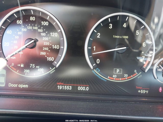 2014 Bmw 535i მანქანა იყიდება აუქციონზე, vin: WBA5B1C51ED481452, აუქციონის ნომერი: 45267774