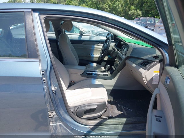 Продаж на аукціоні авто 2016 Hyundai Sonata Hybrid Se, vin: KMHE24L19GA011039, номер лоту: 45267776