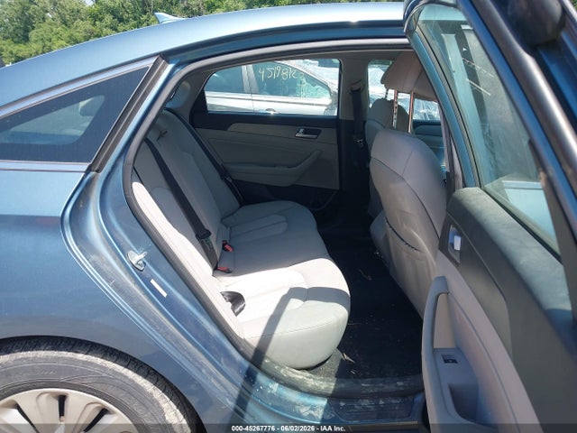 Продаж на аукціоні авто 2016 Hyundai Sonata Hybrid Se, vin: KMHE24L19GA011039, номер лоту: 45267776