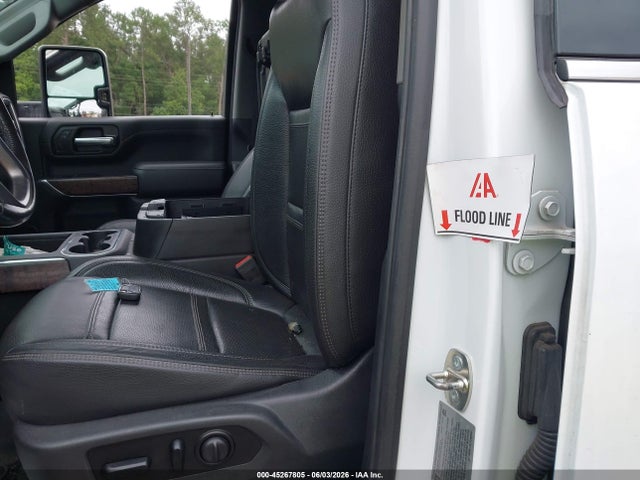 1GT49REY2LF180545 GMC Sierra 2500hd 4wd Standard Bed Denali