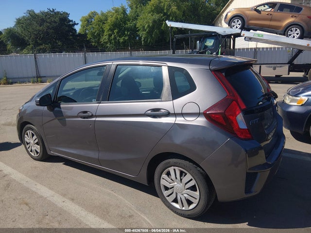 2015 Honda Fit Lx მანქანა იყიდება აუქციონზე, vin: 3HGGK5H51FM774237, აუქციონის ნომერი: 45267808