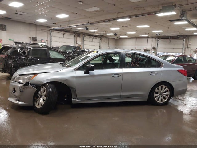 45267810 :رقم المزاد ، 4S3BNAB66H3052664 vin ، 2017 Subaru Legacy 2.5i مزاد بيع