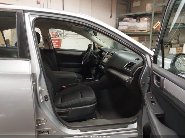 45267810 :رقم المزاد ، 4S3BNAB66H3052664 vin ، 2017 Subaru Legacy 2.5i مزاد بيع