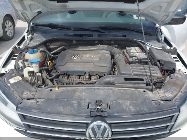 45267833 :رقم المزاد ، 3VWD17AJ9GM370544 vin ، 2016 Volkswagen Jetta 1.8t Sport مزاد بيع