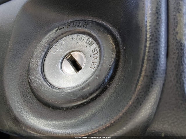 45267843 :رقم المزاد ، 4TARN81A7NZ021912 vin ، 1992 Toyota Pickup 1/2 Ton Short Whlbase Stb مزاد بيع