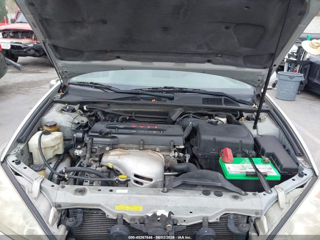 45267846 :رقم المزاد ، 4T1BE32K24U818964 vin ، 2004 Toyota Camry Le مزاد بيع