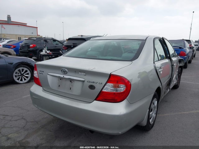 45267846 :رقم المزاد ، 4T1BE32K24U818964 vin ، 2004 Toyota Camry Le مزاد بيع