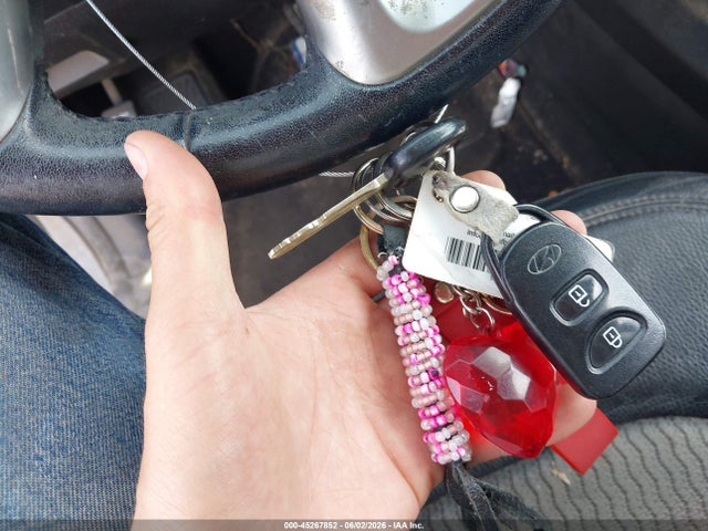 45267852 :رقم المزاد ، KM8JU3AC0AU056867 vin ، 2010 Hyundai Tucson Gls مزاد بيع