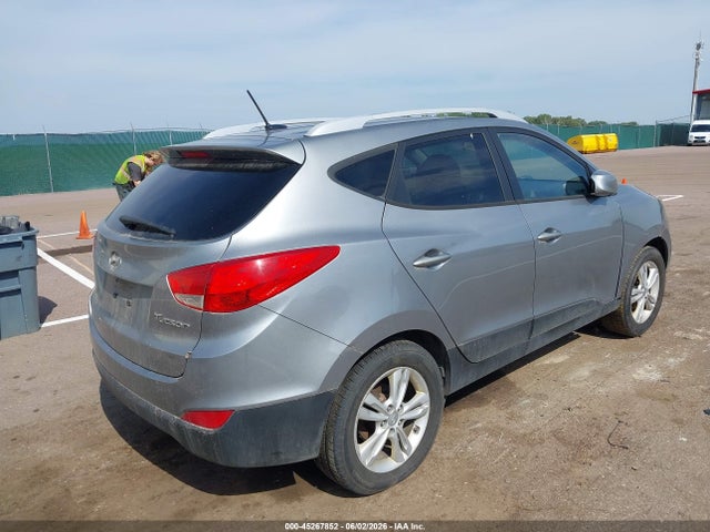 45267852 :رقم المزاد ، KM8JU3AC0AU056867 vin ، 2010 Hyundai Tucson Gls مزاد بيع