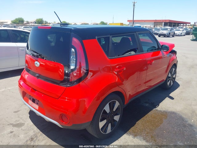 KIA SOUL + 2018 KNDJP3A51J7559366 Image 4