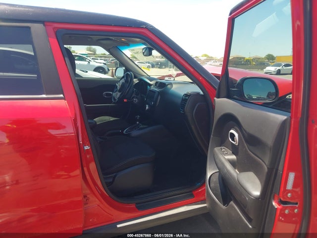 KIA SOUL + 2018 KNDJP3A51J7559366 Image 5
