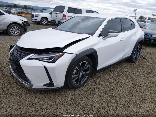 Lexus UX 250H 2022 JTHX9JBH4N2059012 Image 2