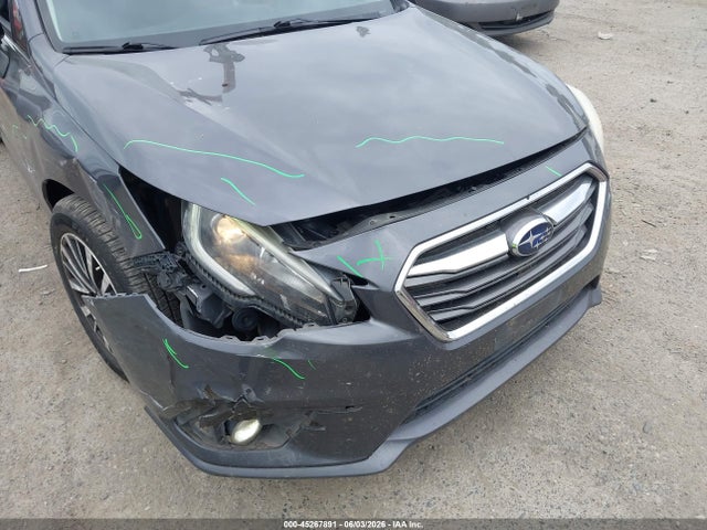 4S3BNAF68J3013641 Subaru Legacy 2.5i Premium