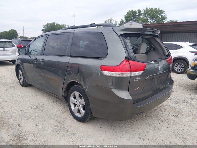 Продажа на аукционе авто 2012 Toyota Sienna Le V6 8 Passenger, vin: 5TDKK3DC0CS248212, номер лота: 45267895