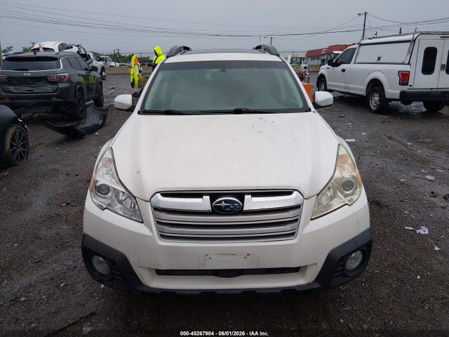 45267904 :رقم المزاد ، 4S4BRCEC1E3296540 vin ، 2014 Subaru Outback 2.5i Premium مزاد بيع