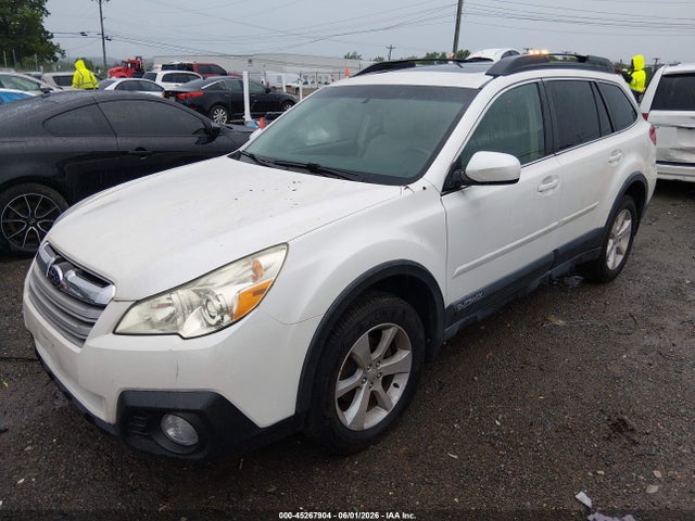 45267904 :رقم المزاد ، 4S4BRCEC1E3296540 vin ، 2014 Subaru Outback 2.5i Premium مزاد بيع