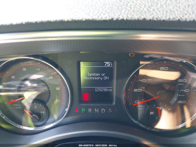 45267910 :رقم المزاد ، 2B3CM5CT8BH551538 vin ، 2011 Dodge Charger R/t مزاد بيع