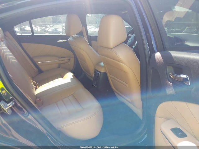 45267910 :رقم المزاد ، 2B3CM5CT8BH551538 vin ، 2011 Dodge Charger R/t مزاد بيع