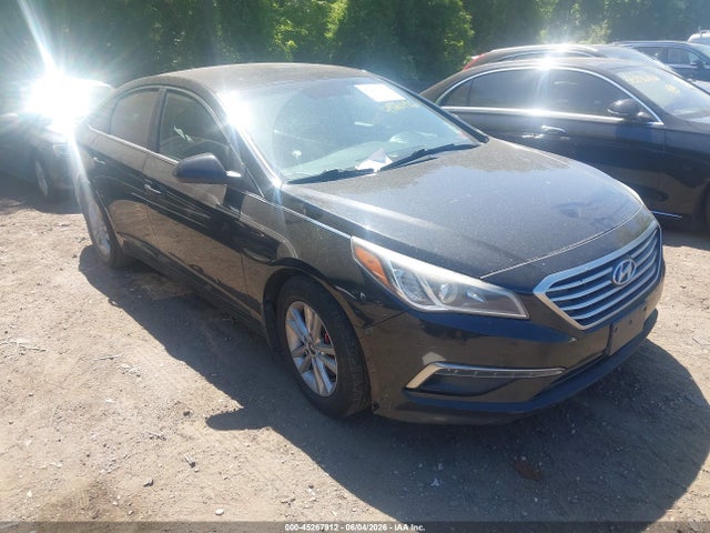 2015 Hyundai Sonata Se მანქანა იყიდება აუქციონზე, vin: 5NPE24AF5FH145511, აუქციონის ნომერი: 45267912