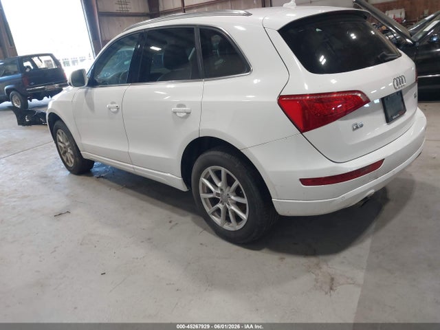 45267929 :رقم المزاد ، WA1LKAFP8AA088934 vin ، 2010 Audi Q5 3.2 Premium مزاد بيع