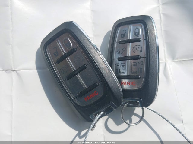 Продаж на аукціоні авто 2020 Chrysler Pacifica 35th Anniversary Touring L Plus, vin: 2C4RC1EG2LR133041, номер лоту: 45267939