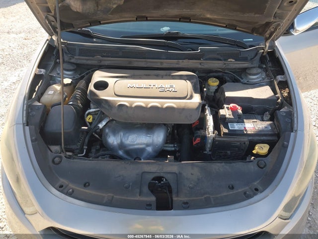 Auction sale of the 2015 Dodge Dart Sxt, vin: 1C3CDFBBXFD330592, lot number: 45267945