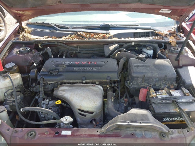 45268005 :رقم المزاد ، 4T1BE30K44U278827 vin ، 2004 Toyota Camry Le مزاد بيع