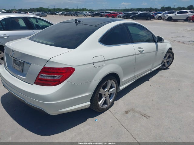 Aukcja sprzedaży 2012 Mercedes-benz C 250, vin: WDDGJ4HB9CF804166, numer aukcji: 45268026